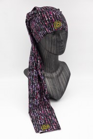 Figuras negras fucsia 1